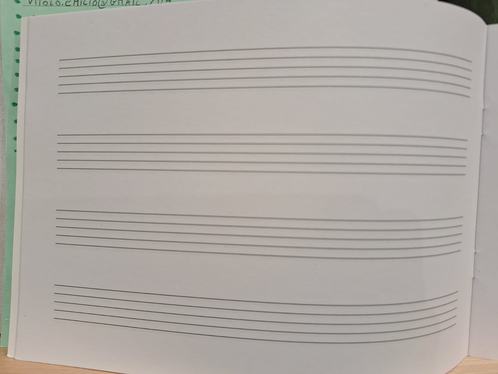 Quaderno pentagrammato rigo largo, formato 17x24, per bambini - La Stanza  della Musica